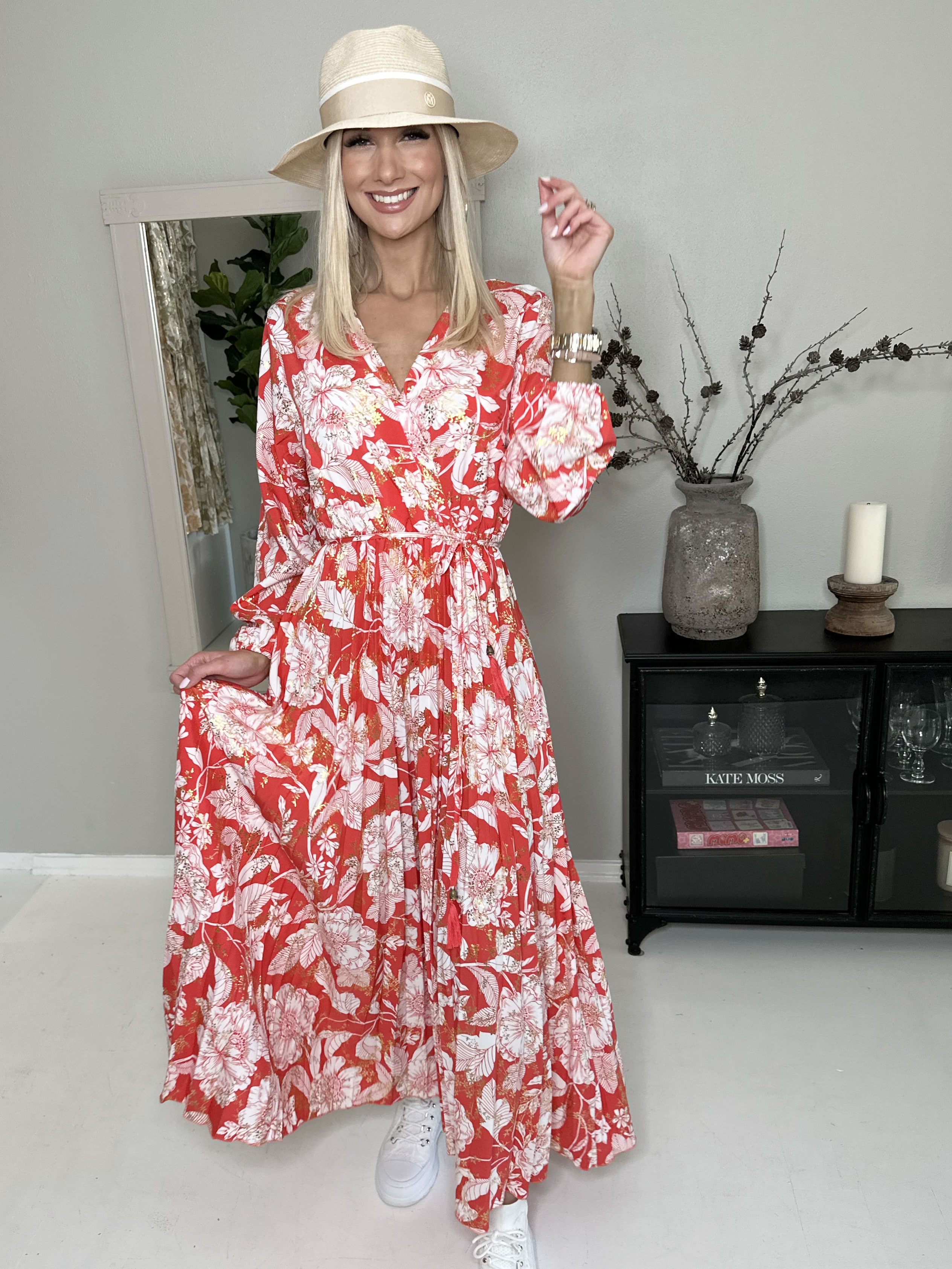 Marinella Flower - Smuk lang kjole med blomstermotiv